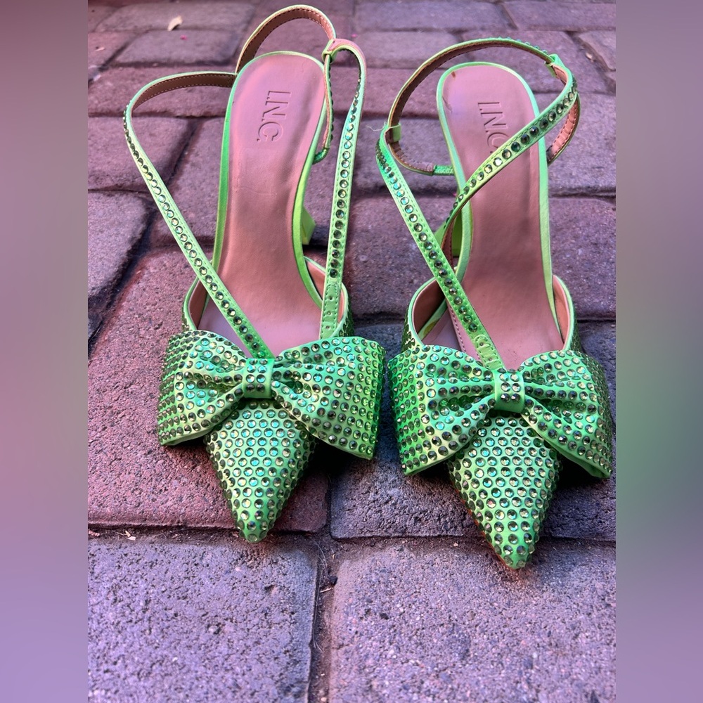 Screaming summer 👠